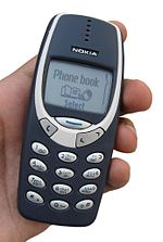 Nokia 3310 in hand.jpg