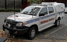 220px-2005-2008_Toyota_Hilux_%28KUN16R%29_SR_4-door_cab_chassis_%28Military_Police%29