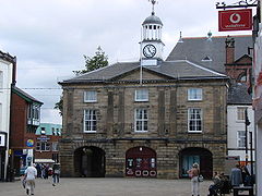 Pontefract Old Town Hall.jpg