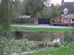 Too cold for the ducks on this autumn day - geograph.org.uk - 75099.jpg