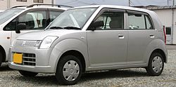 2004-2006 Suzuki Alto HA24S.jpg