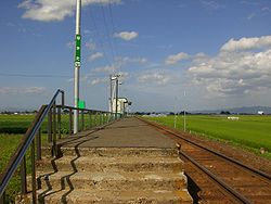 Nakata Station Platform.jpg