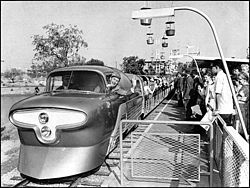 SFDL viewliner in 1957.jpg