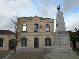 Courçon mairie.jpg