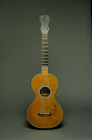 Grobert guitar from the Museum Cité de la Musique in Paris