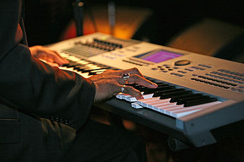 Larry Logan playing Yamaha Motif.jpg