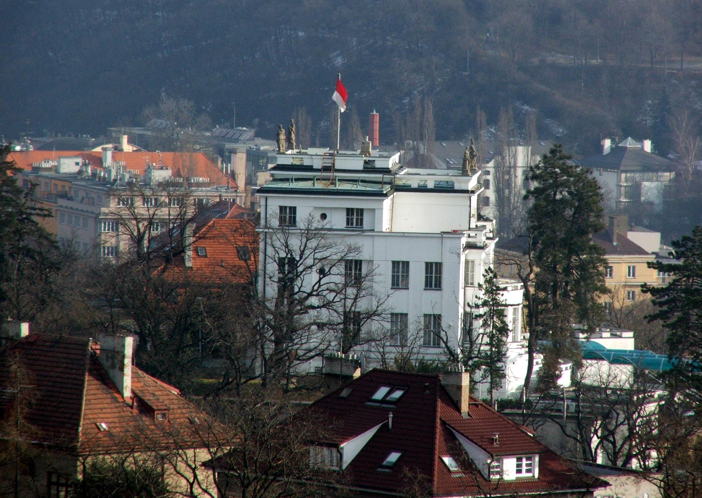 Russian Embassy In Hamburg Russian 105