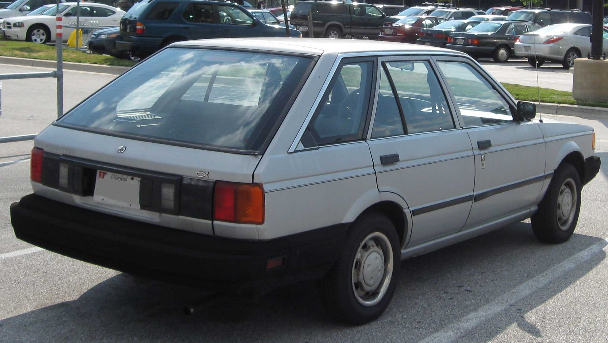 1988 Nissan sentra hatchback