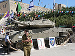Merkava Mark IV is first publicly introduced and seen in Yad La-Shiryon during Israeli Independence Day celebrations in 2002.