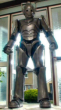 Cyberman - Army of Ghosts episode (2006).jpg