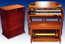 A Hammond B3 Organ and Leslie speaker