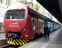 IMG 7512 - MI - Stazione Cadorna FN - Malpensa Express - Foto Giovanni Dall'Orto 31-Mar-2007.jpg