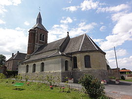 Montrécourt (Nord, Fr) église chevet.JPG