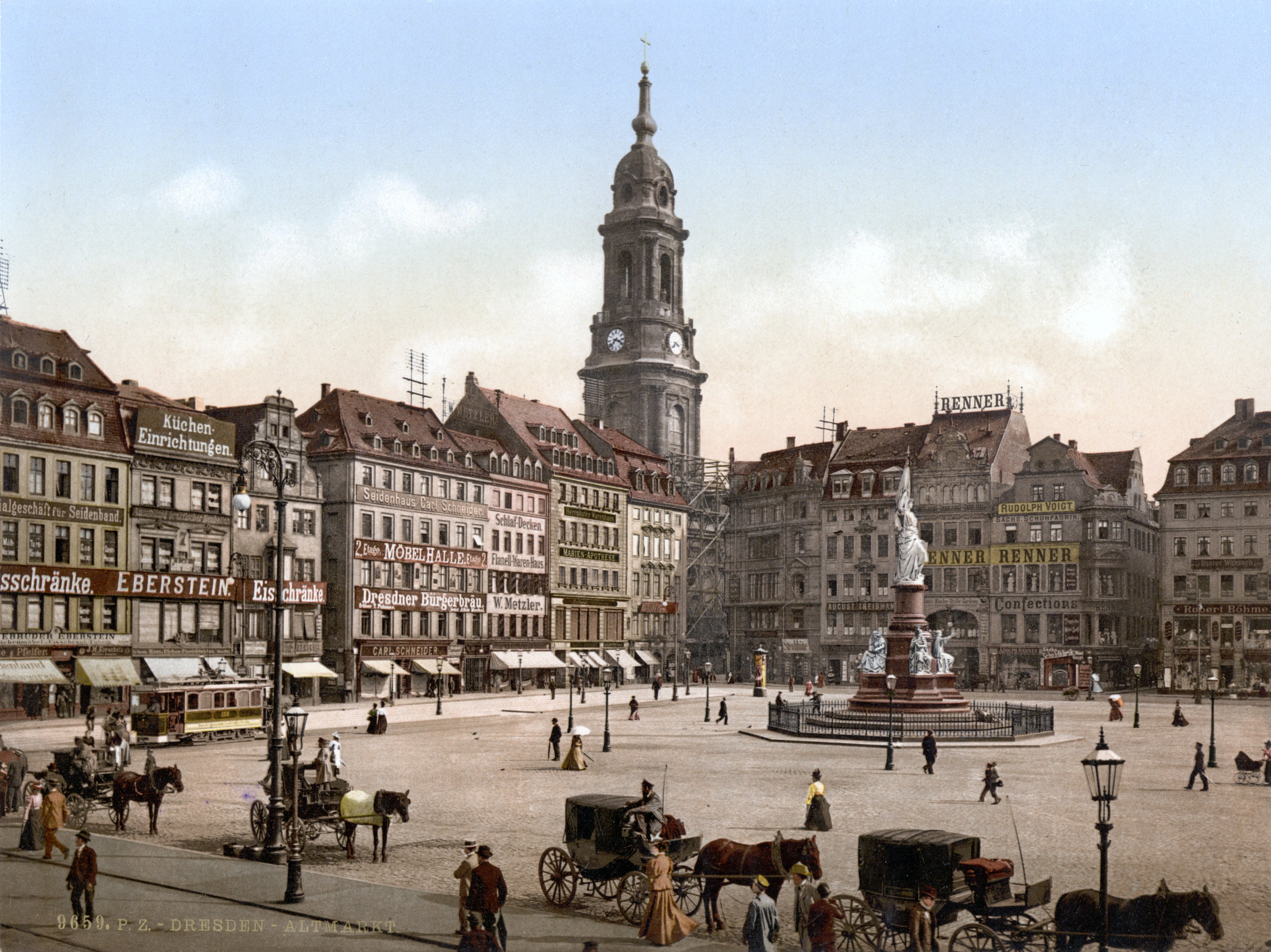 Altmarkt and Kreuzkirche